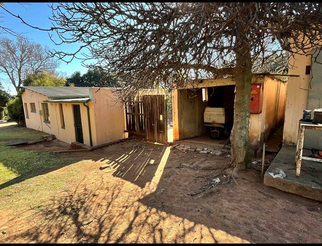 19,905M² SMALLHOLDING FOR SALE IN HARVESTON AH